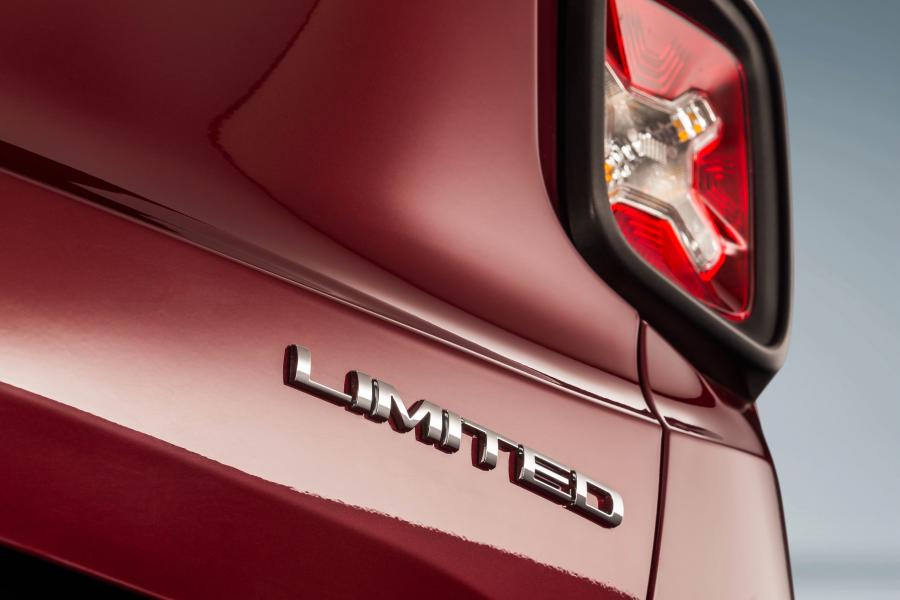 Детали экстерьера Jeep Renegade Limited (BU) 2016 года  (LA) (фото 20 из 21)